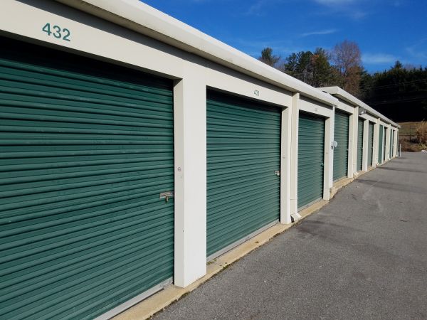 Save Green Self Storage - Arden, NC - 2508 Hendersonville Road