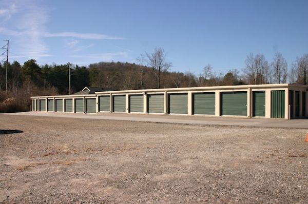 Save Green Self Storage - Arden, NC - 2508 Hendersonville Road