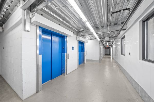 US Storage Centers - Costa Mesa - Harbor Blvd - 2059 Harbor Boulevard