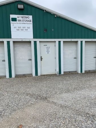 Storage Lion - Neosho - 1420 North Business 49