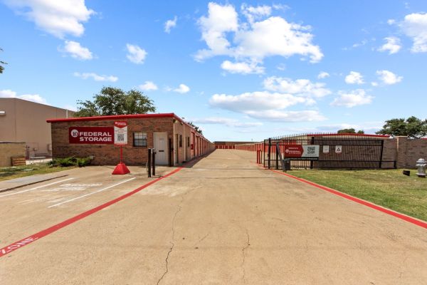 10 Federal Storage -Whitley Rd - 2060 Whitley Road
