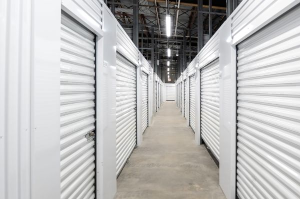 Snapbox Self Storage - Newport News - 5112 West Mercury Boulevard - 5112 West Mercury Boulevard