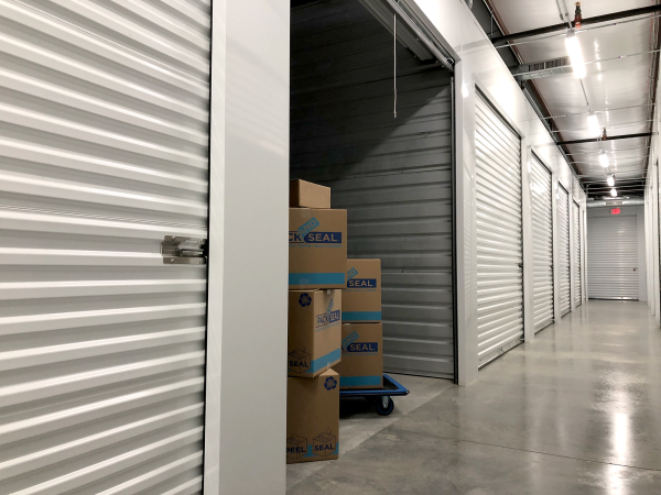 Outrig Storage - Lake County - 32550 North US Highway 12