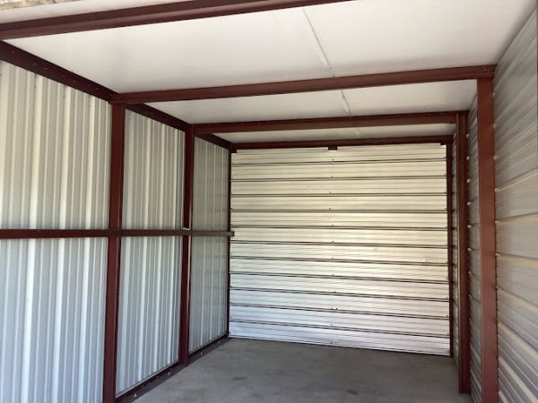 Storage Lion - 3625 E 20th St - 3625 East 20th Street