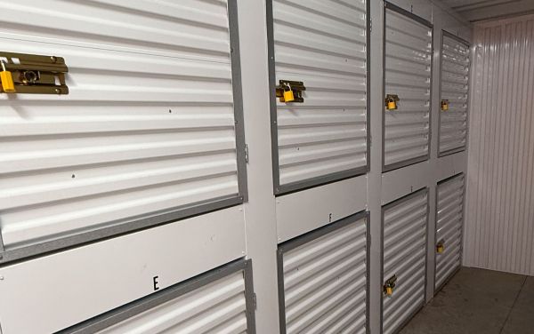 Space Shop Self Storage - Lithonia - 2590 Panola Rd