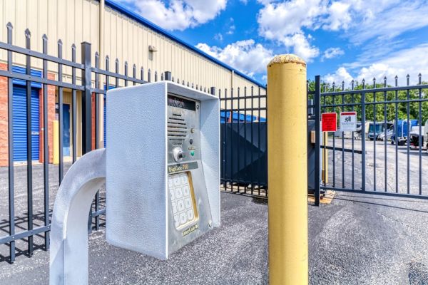 Snapbox Self Storage - Abingdon - 403 Arundel Court - 403 Arundel Court