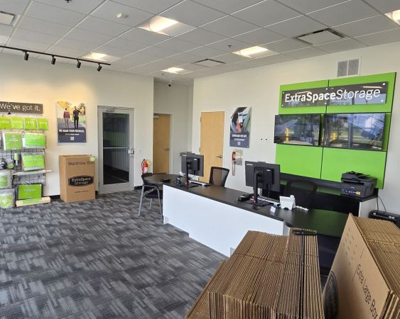 Extra Space Storage - 6745 - Naperville - Forgue Dr - 2708 Forgue Drive