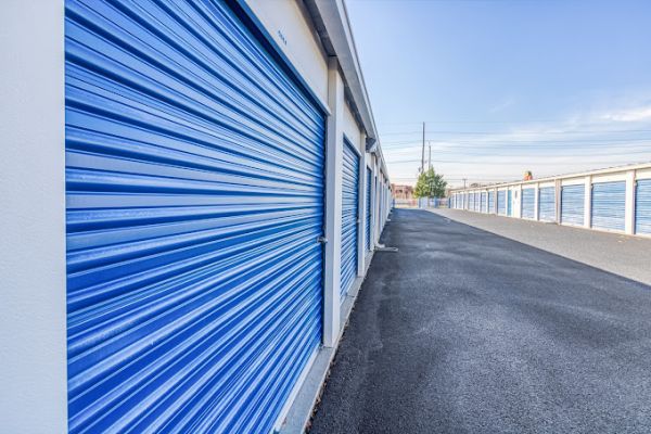 Snapbox Self Storage - Marmora - 3 Roosevelt Boulevard - 3 Roosevelt Boulevard