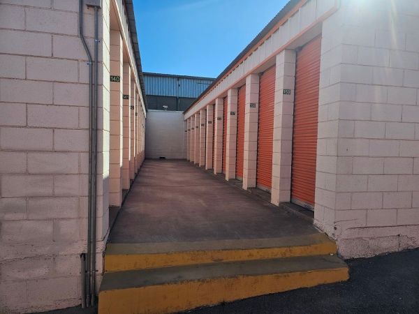 Extra Space Storage - 6728 - Henderson - Athol Ave - 1601 Athol Avenue