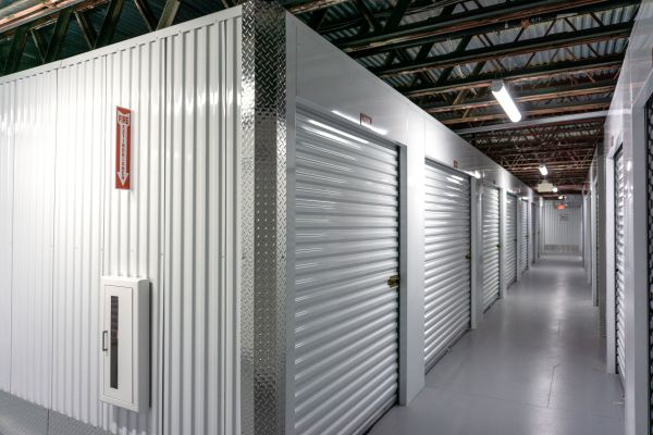 Devon Self Storage, LLC - Devon Self Storage - 9201 - Holly Hill - 1340 Ridgewood Avenue