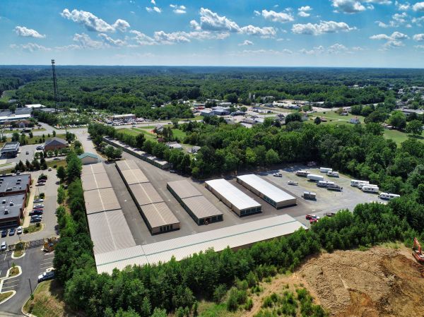 Falmouth Self Storage in Fredericksburg, VA - 80 Samson Street