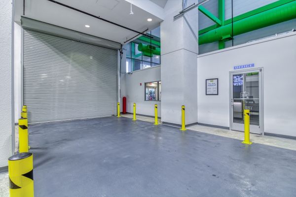 Snapbox Self Storage - Philadelphia - 1 Franklin Mills Boulevard - 1 Franklin Mills Boulevard