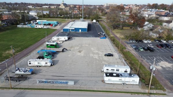 Groves Storage - Belleville - 800 South 2Nd Street