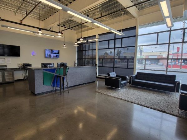 Extra Space Storage - 6707 - Canoga Park - Topanga Canyon Blvd - 7026 Topanga Canyon Boulevard