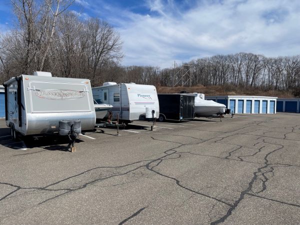 Storage Sense - Southington - Plantsville - 493 Old Turnpike Road