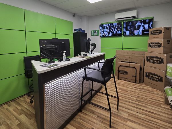 Extra Space Storage - 2094 - Brookline - Station St - 5 Station Street