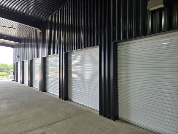 Extra Space Storage - 6661 - McKinney - Silverado Trl - 8901 Silverado Trail