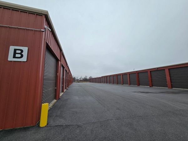 Extra Space Storage - 6770 - Pea Ridge - W Pickens Rd - 2251 West Pickens Road