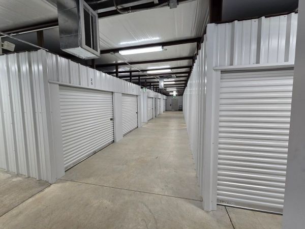 Extra Space Storage - 6770 - Pea Ridge - W Pickens Rd - 2251 West Pickens Road