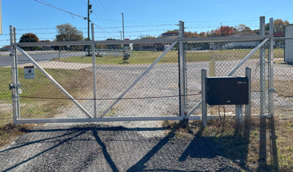 Self Storage Ivor - 35198 General Mahone Blvd