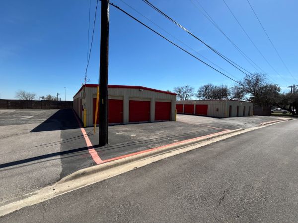 10 Federal Storage - Park Ln - 1507 Park Lane