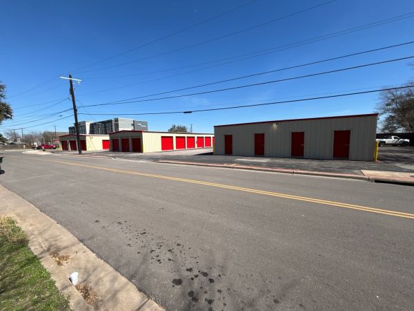 10 Federal Storage - Park Ln - 1507 Park Lane