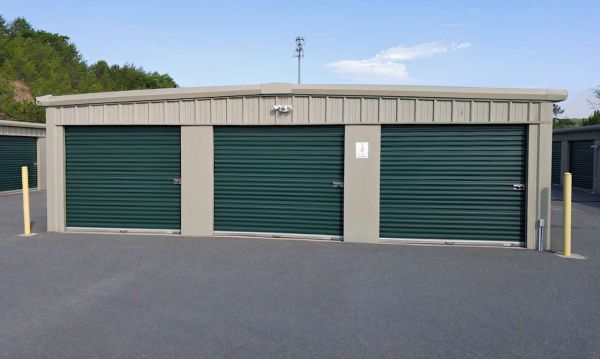 Storage Sense - Asheville - 15 Fallen Spruce Drive