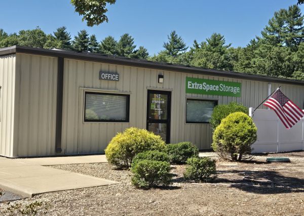 Extra Space Storage - 2091 - Middleboro - Everett St - 204 Everett Street