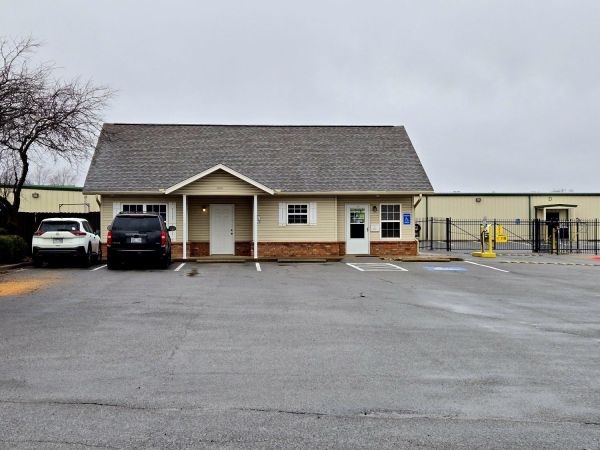 Extra Space Storage - 6771 - Rogers - N 24th St - 2600 North 24th Street