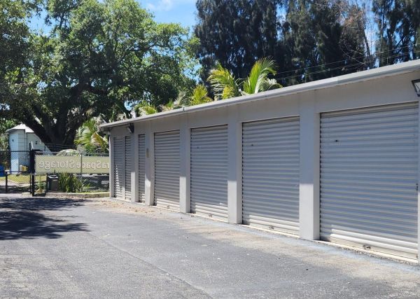 Extra Space Storage - 6737 - Vero Beach - 4870 20th St - 4870 20th Street