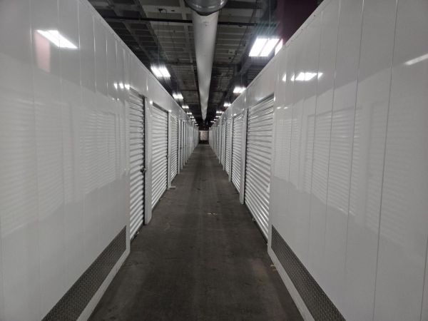 Extra Space Storage - 6793 - St Paul - Sibley St - 275 North Sibley Street