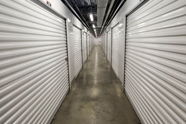 Public Storage - Overland Park - 6721 W 112th St - 6721 W 112th St