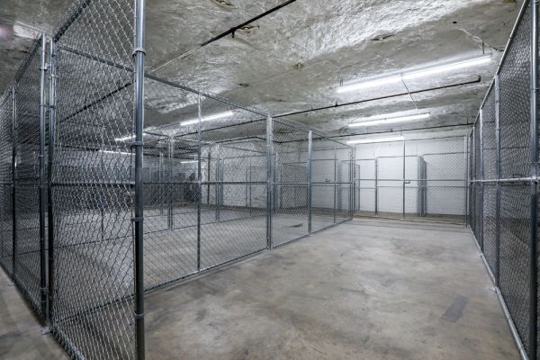 Smart Storage Kansas City - 1501 West 31st Street