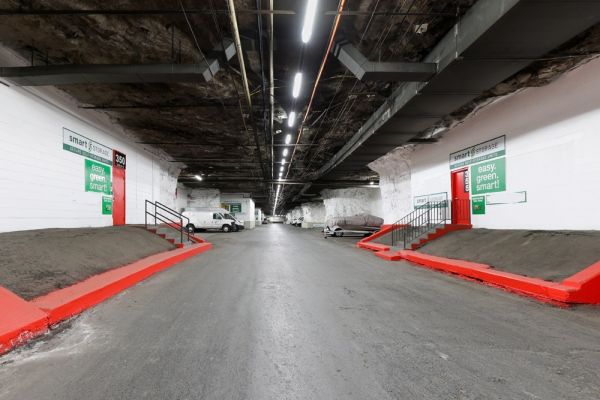 Smart Storage Kansas City - 1501 West 31st Street