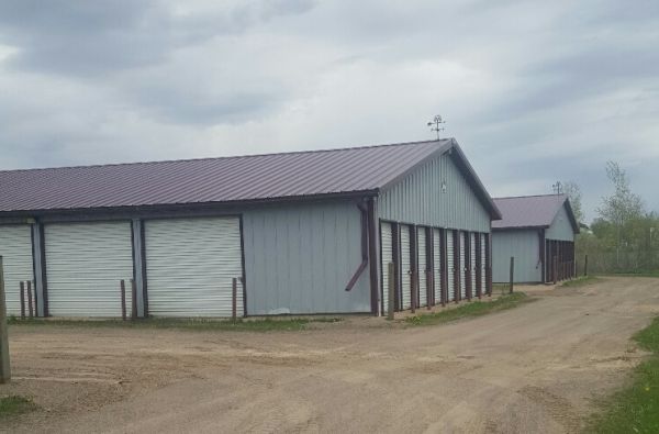 Highway 8 Self Storage - 17086 Lake Boulevard