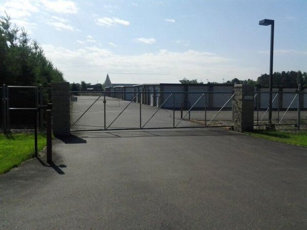 A Plus Oak Grove Storage - 3400 194th Lane Northwest