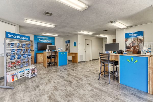 SmartStop Self Storage - Longwood - 460 Florida Central Parkway - 460 Florida Central Parkway