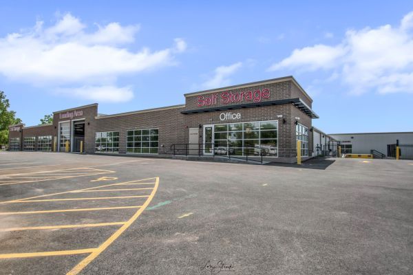 Everything Self Storage - 7243 Cherryvale North Boulevard