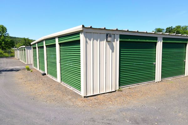 Pine Grove Ravine Self Storage - 2nd Street