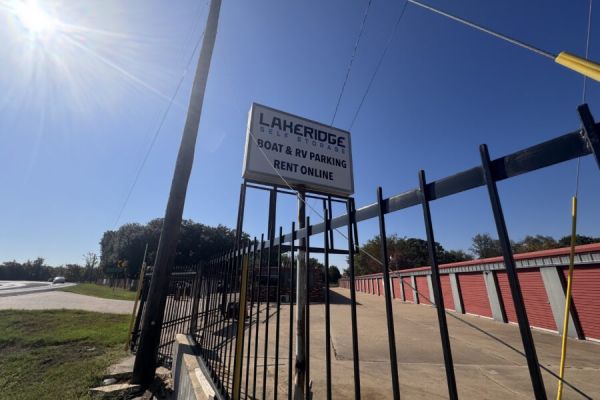 Right Move Storage - Lakeridge Self Storage Mabank - 11951 Texas 198