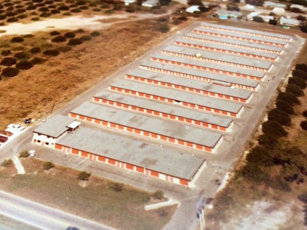 Storage Rentals of America - Lakeland - Commerce Point Dr - 2520 Commerce Point Drive