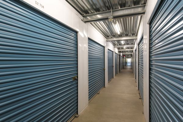 Golden Triangle Self Storage - 10345 Sorrento Valley Road
