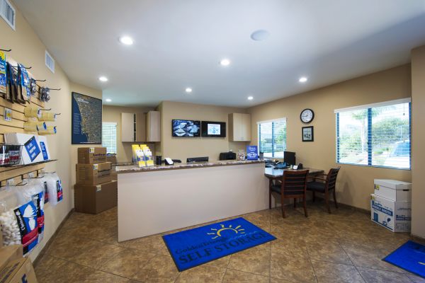 Golden Triangle Self Storage - 10345 Sorrento Valley Road