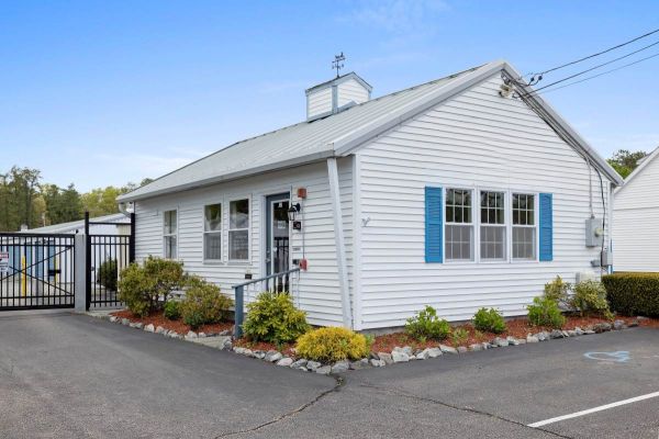 Storage Rentals of America - Hope Valley - Main St - 1115 Main Street