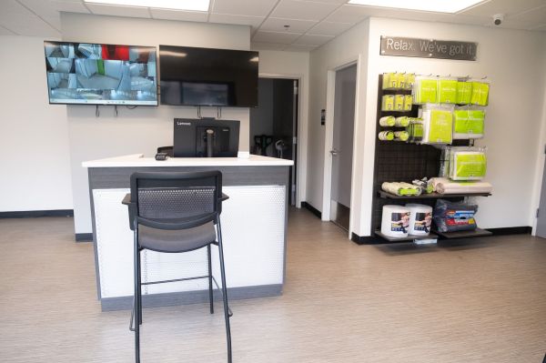Extra Space Storage - 6830 - Savannah - 117 Little Neck Rd - 117 Little Neck Road