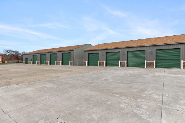 Prestige Storage - Muskegon (East Laketon Avenue) - 2380 East Laketon Avenue