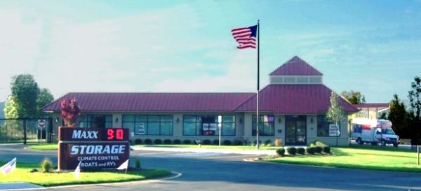 Maxx Self Storage - 8483 Andersonville Road