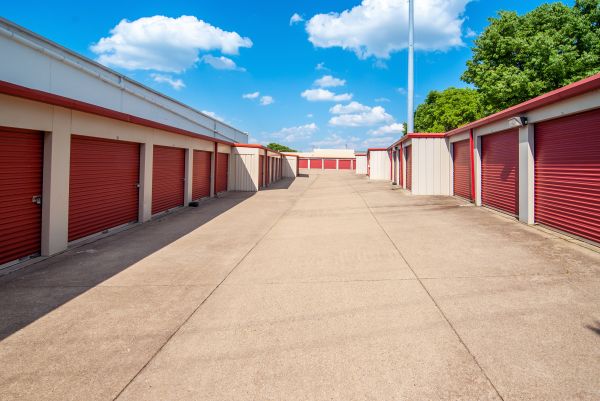 Prestige Storage - Fairfield - 4817 Factory Drive