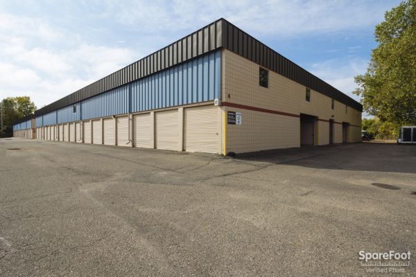 U-Save Park Self Storage. - 3800 Louisiana Avenue South