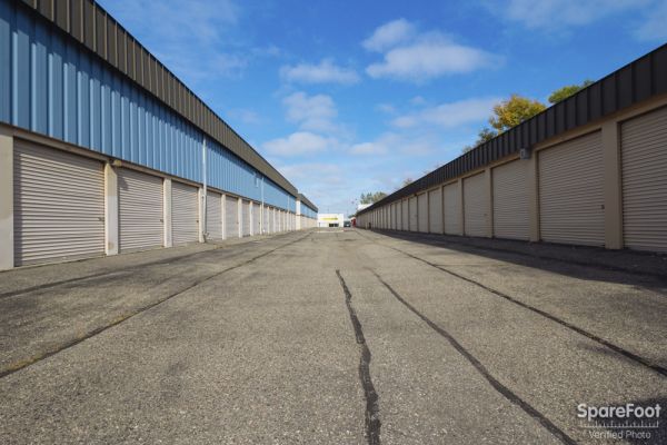 U-Save Park Self Storage. - 3800 Louisiana Avenue South